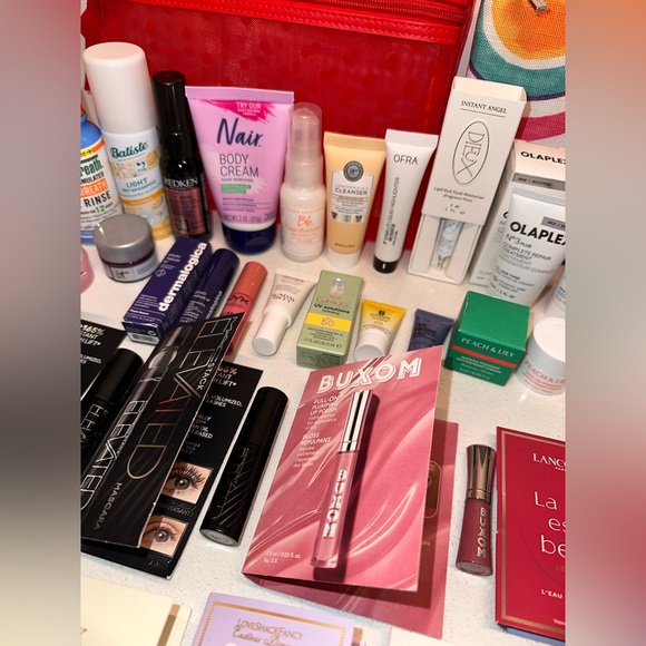 46 Pc Assorted Beauty and Skincare Resellers Bundle - Picture 4 of 8
